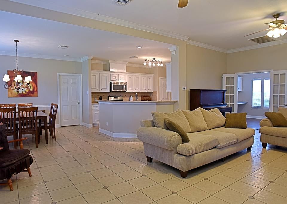 1st image of 11011 Audrey Dr