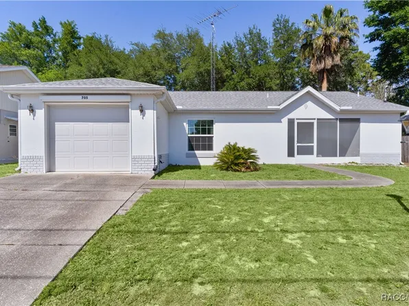 705 W Starjasmine Pl, Beverly Hills, FL 34465