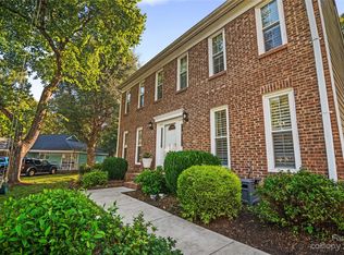 11842 Post Ridge Ct, Charlotte, NC 28226