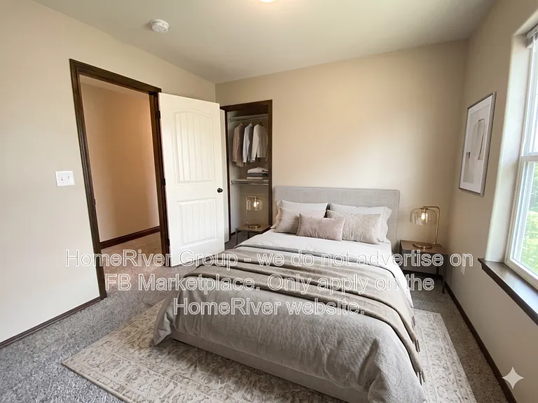 9409 NW 89th St — Photo 8