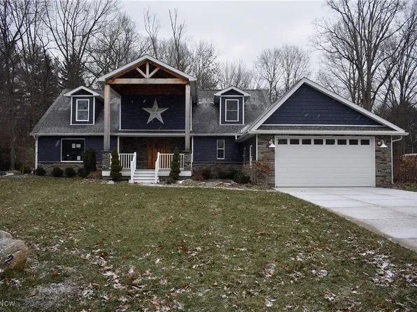 2772 Tall Oak Cir, Cortland, OH 44410