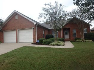 121 Old Hickory Dr, Florence, AL 35630
