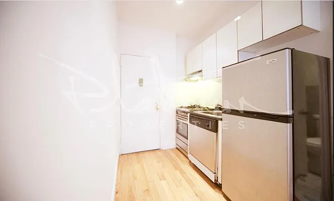 Rented by Platinum Properties | media 4