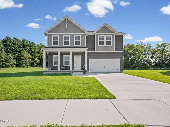 1752 Wexford Dr, Bowling Green, OH 43402