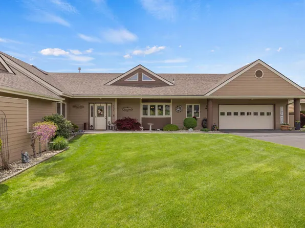 9208 Saint Andrews Cir, Klamath Falls, OR 97603