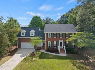 8917 Lindenshire Rd, Raleigh, NC 27615