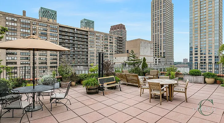 Sold by Classic Marketing | media 17