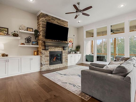 4th image of 11579 S Barker Rd