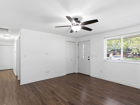 4th image of 6924 Shellcross Dr