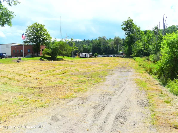 16526 Highway 706, Montrose, PA 18801