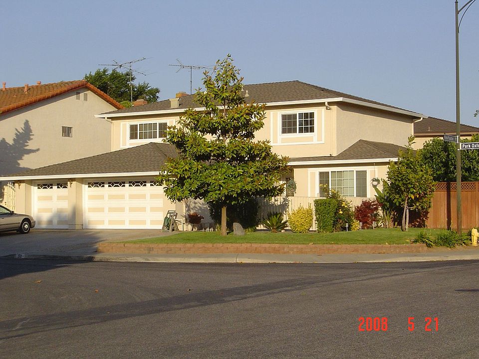 1st image of 98 Park Oxford Pl