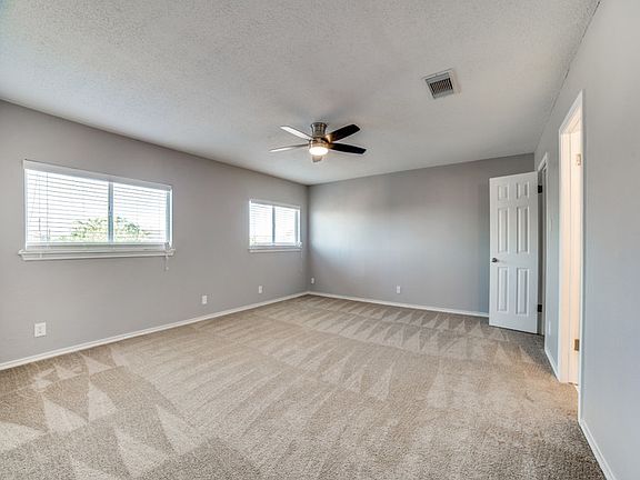 4th image of 8162 Ocean Meadow Dr