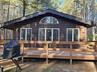 W12326 Deer Path, Hancock, WI 54943