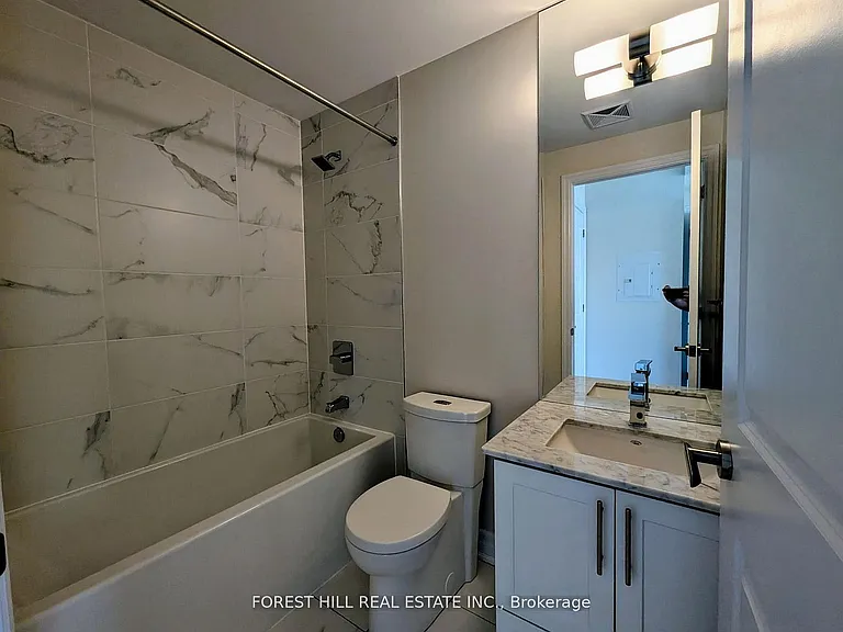9075 Jane St #1909 — Photo 18