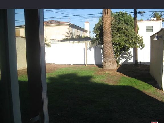 2nd image of 1530 Glenville Dr