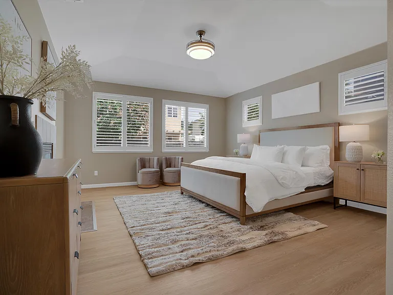 Wisteria Pl — Photo 18