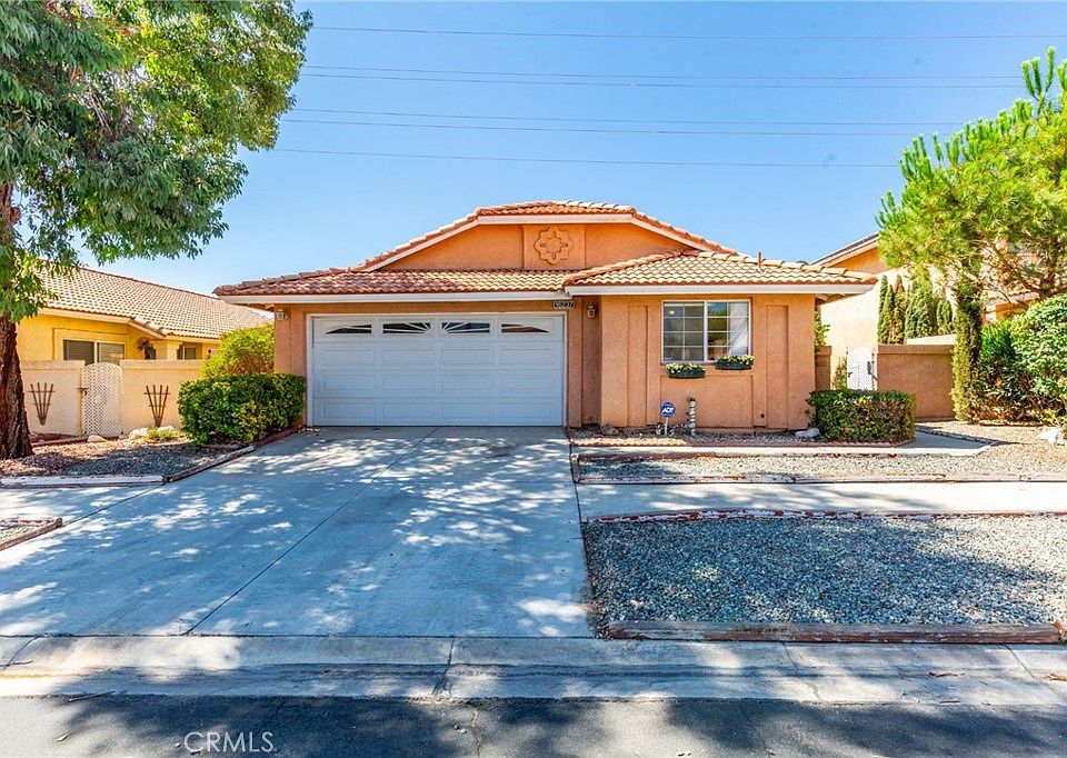 1st image of 16237 Hiddenwood Ln