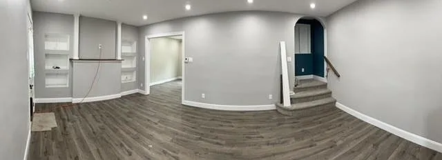 302 W Freedley St — Photo 5