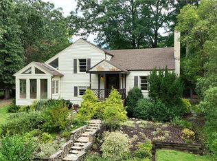 810 W Ray Ave, High Point, NC 27262