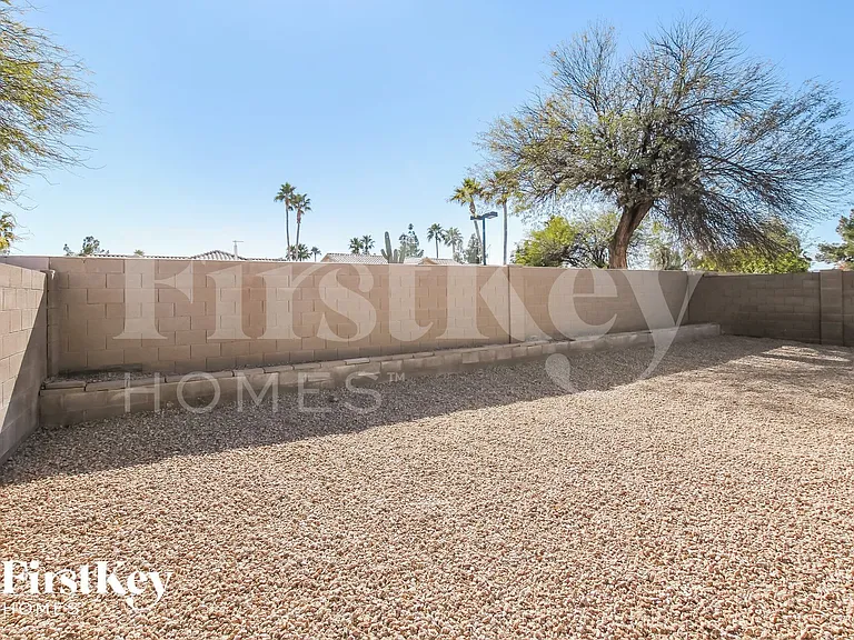 14133 W Two Guns Trl — Photo 14