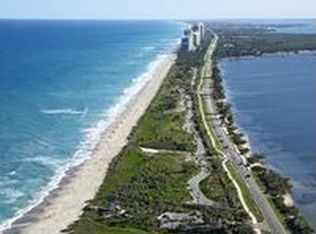 8228 S Ocean Dr, Jensen Beach, FL 34957