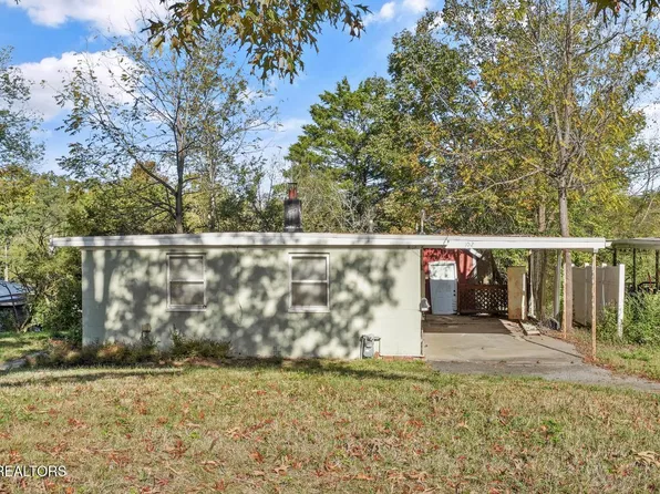 102 Niagara Ln, Oak Ridge, TN 37830