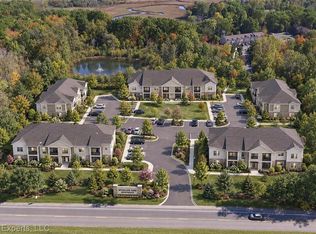5743 Cooley Lake Rd, Waterford, MI 48327