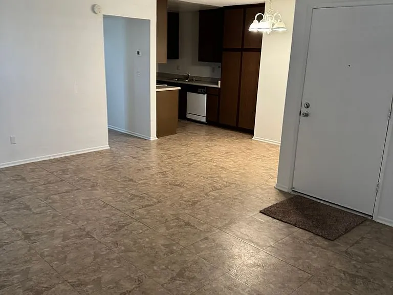 10906 Rincon St #10906 — Photo 6