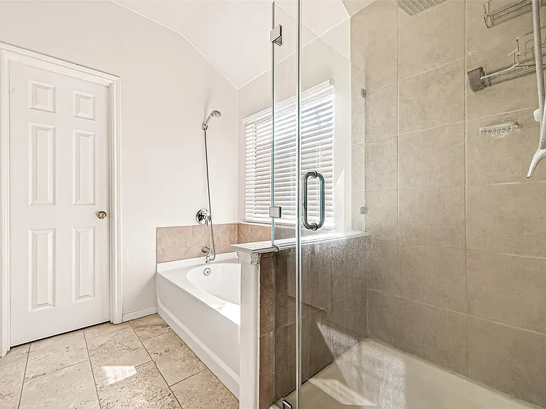 25135 Florina Ranch Dr — Photo 40