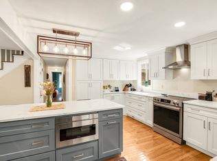 46 Kensington Rd, Hampton Falls, NH 03844