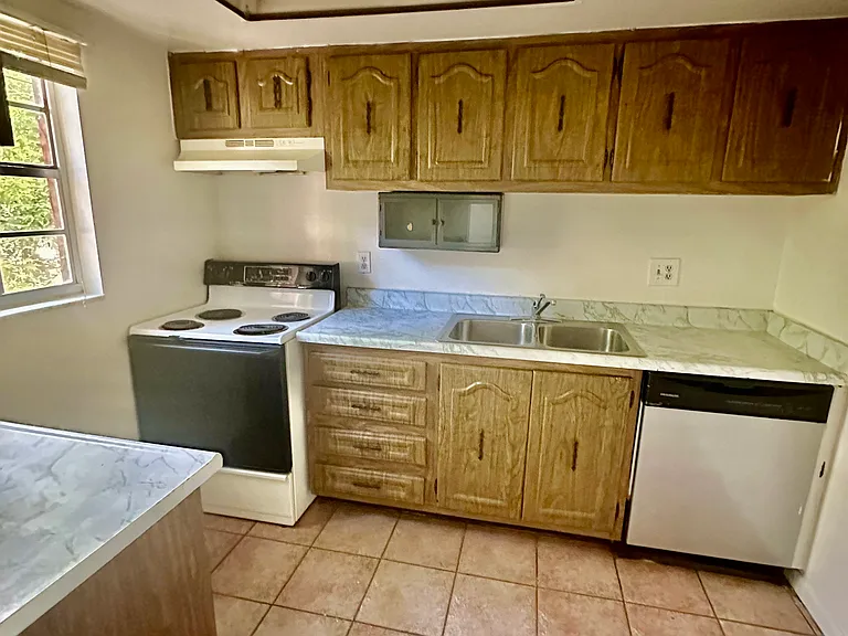 3551 S Magnolia Ave #3551 — Photo 2