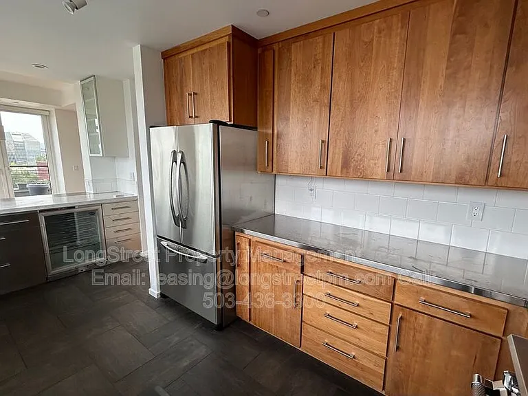 300 NW 8th Ave #902 — Photo 10