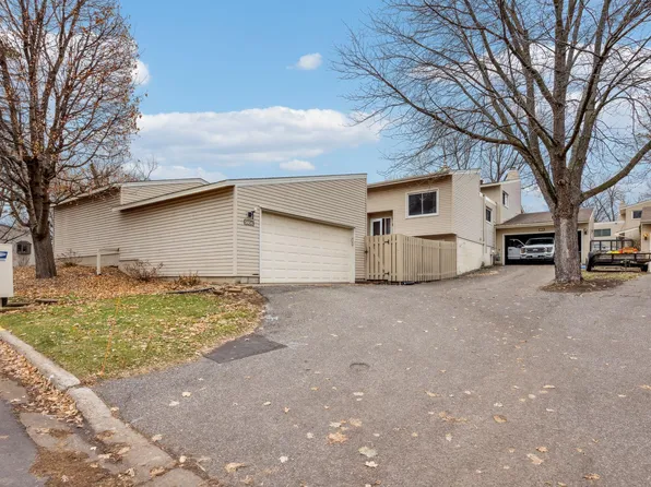 5604 W Bavarian Pass, Minneapolis, MN 55432