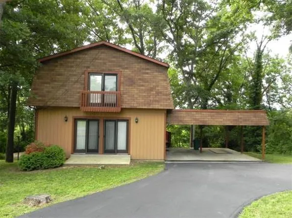 125 Glenwood Dr, Fenton, MO 63026