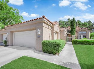 8170 Round Hills Cir, Las Vegas, NV 89113
