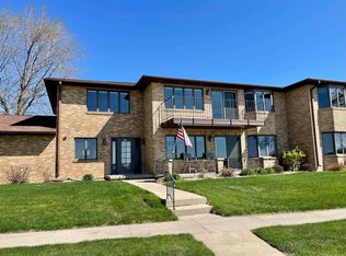 901 E Lakeshore Dr #6, Storm Lake, IA 50588