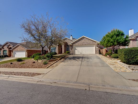 5th image of 2411 Tumbling River Dr