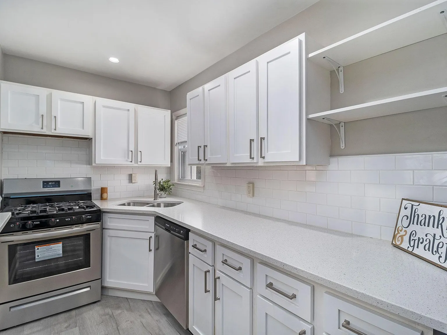 Westnedge Hills Apts — Photo 3
