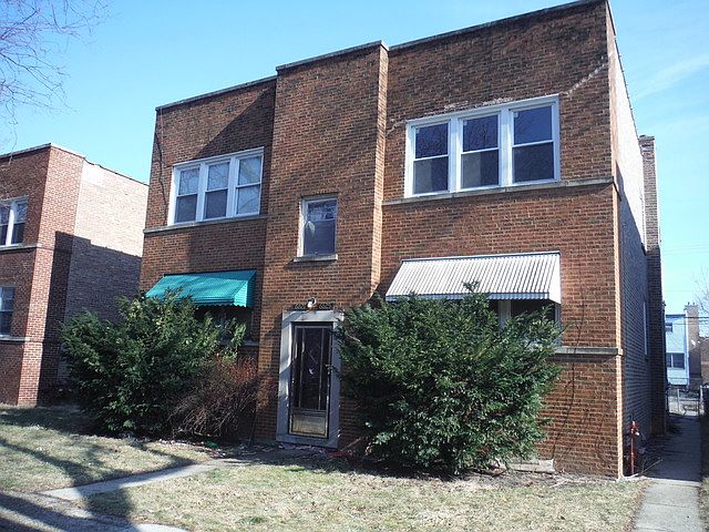1st image of 6625 N Seeley Ave #2S