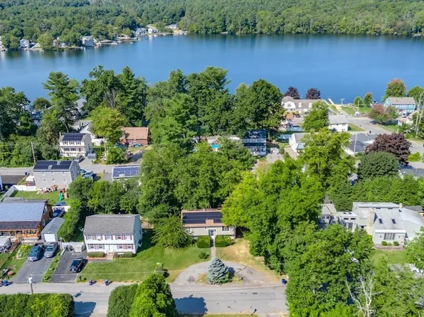 96 B St, Dracut, MA 01826