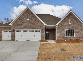 14823 Willow Rose Ln, Athens, AL 35613