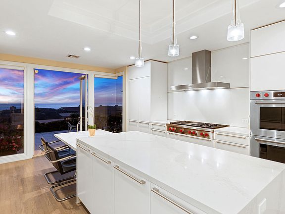 4th image of 4531 Camden Dr
