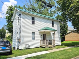 1019 School St, Indiana, PA 15701