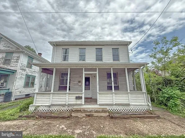 127 E Simpson St, Mechanicsburg, PA 17055