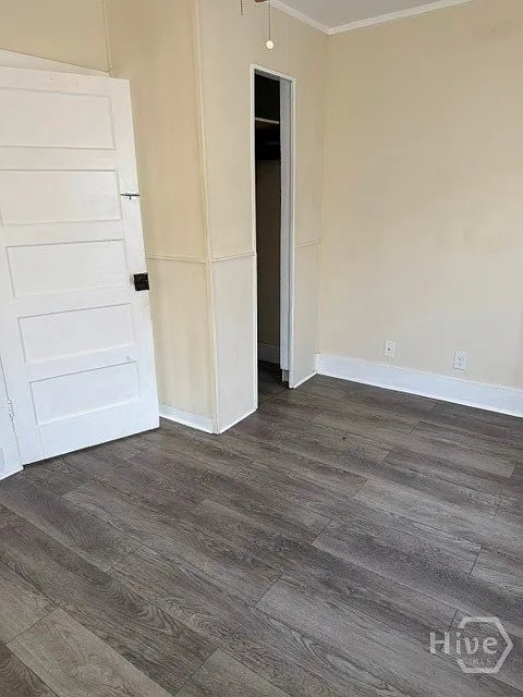 2 bed, 1.0 bath, 832 sqft, $1,385 — Photo 4