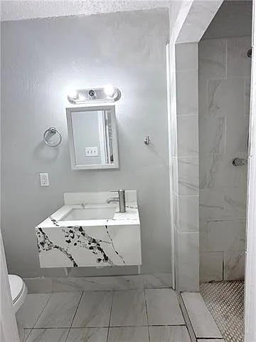 4401 Sonfield St #D — Photo 8