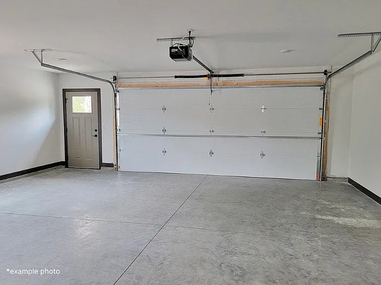 WestSide Apartments — Photo 3