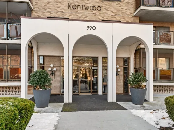 990 Massachusetts Ave #C12, Arlington, MA 02476