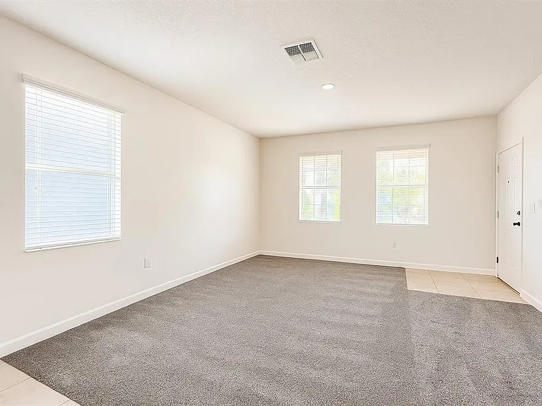 2037 Lake Side Ave — Photo 39