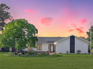 114 Cypress Lakes Cir, Hope Mills, NC 28348